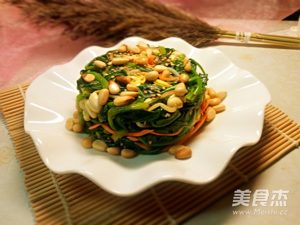 Pine Nut Spinach recipe