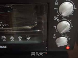 Roasted Chicken Thighs with Sauce recipe