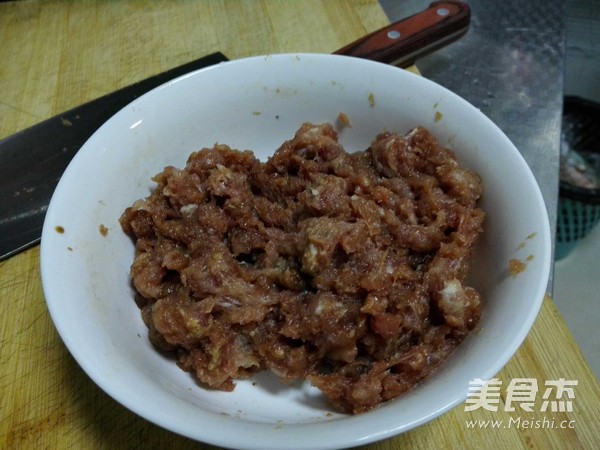 Stir-fried Minced Pork with Capers recipe