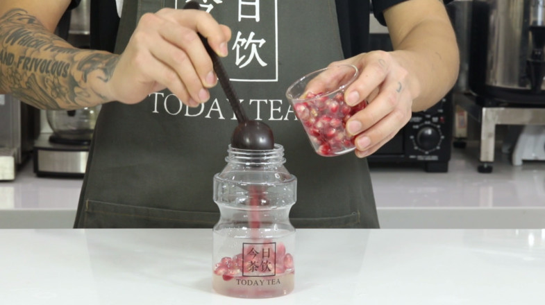 Pomegranate Yakult Bobo Ice-free Milk Tea Cultivation for Tea Drink Today recipe