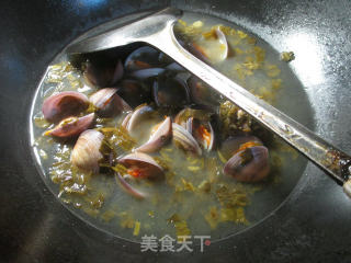 Clam Soup with Pickled Vegetables recipe