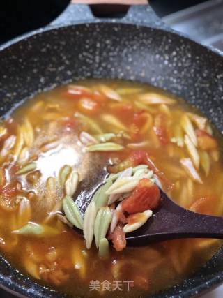 Three-color Noodle Fish with Tomato and Egg recipe