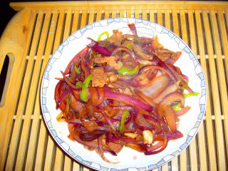 Fried Pork with Onion recipe