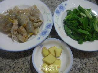 Stir-fried Mantis Shrimp with Leek recipe