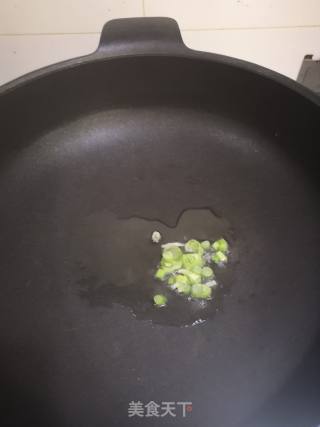 Stir-fried Double Ears with Broccoli recipe