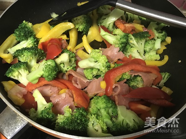 Stir-fried Bacon with Seasonal Vegetables recipe