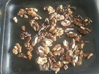 Pictographic Walnut: Walnut Crisp recipe