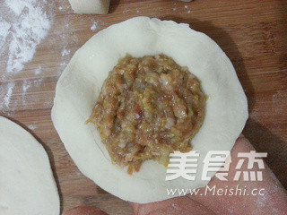 Chinese Cabbage and Pork Buns recipe