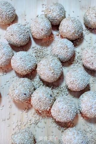 Banana Sesame Balls recipe