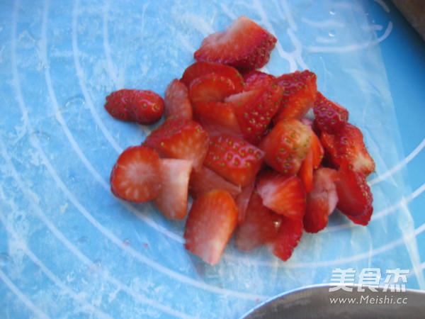 Simple Melaleuca Strawberry Roll recipe
