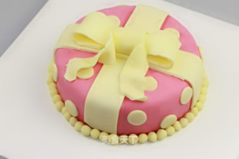 Fondant Cakes-catch Up with Fashion and Create Unique Cakes recipe