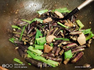 Fried Red Beans with Sliced Pork recipe