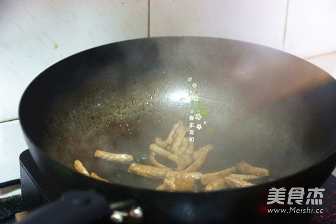 Stir-fried Pork with Bamboo Shoots recipe