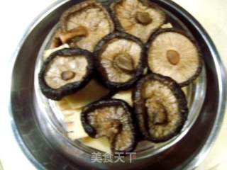 Family Banquet Dishes "thousand Lianfu Wanzi Kourou" recipe