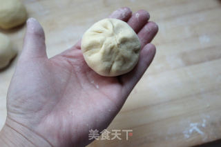 Sweet and Sweet, Thriving-pumpkin Bean Paste Buns recipe