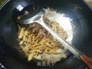 Fried Gluten with Bamboo Shoot Tip recipe