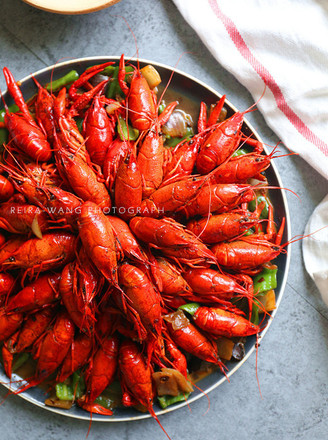 Spicy Thirteen Spice Crayfish