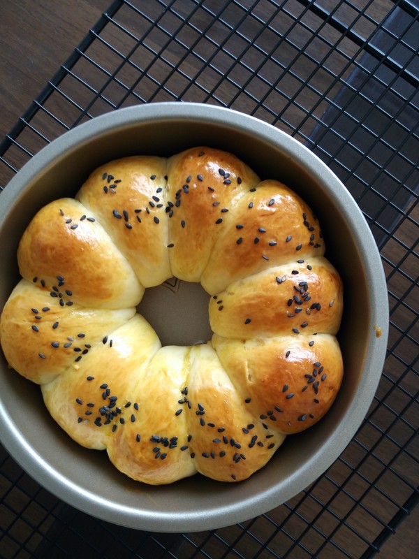 Garland Bread recipe