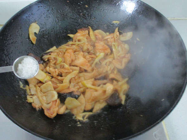 Chicken Slices with Oyster Sauce and Shiitake Mushrooms recipe