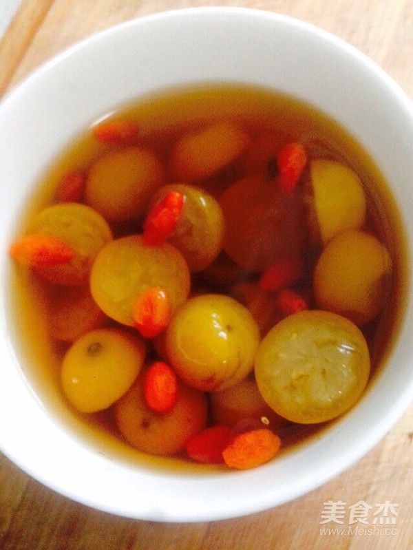 Kumquat Goji Soup recipe