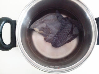Stewed Polygonatum Black Chicken Soup with Bamboo Fungus recipe