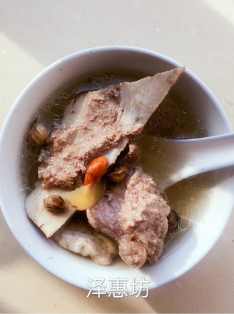 Poria, White Kou, Astragalus, Wild Ginger Soup recipe
