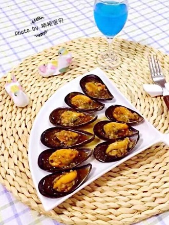 Mussels with Garlic recipe