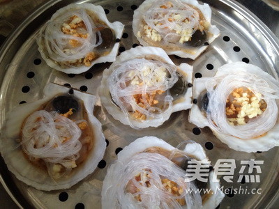 Steamed Scallops with Garlic Vermicelli recipe