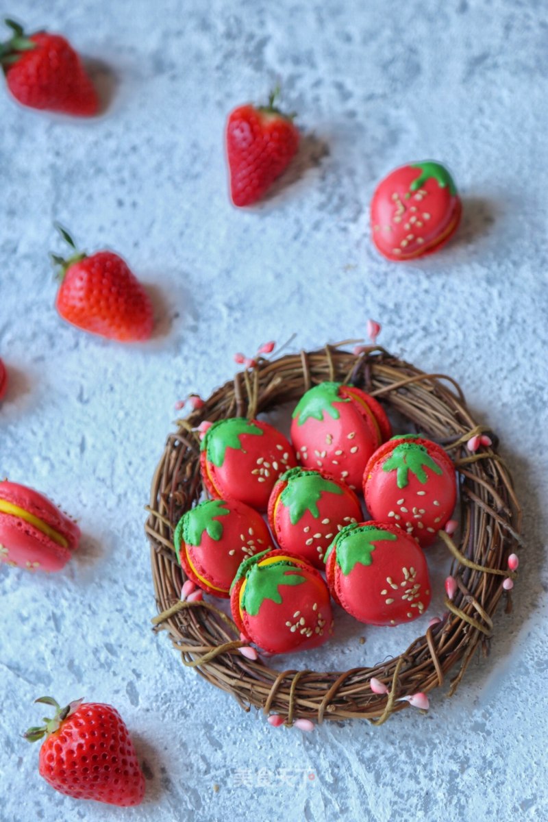 #四session Baking Contest and is Love to Eat Festival#french Strawberry Macarons recipe