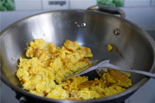 Fried Rice with Dried Shrimp and Preserved Egg recipe