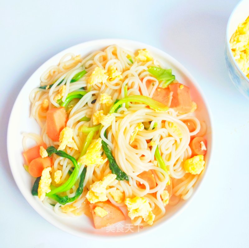 Simple Stir-fried Rice Noodles that Match The Roadside Stalls recipe