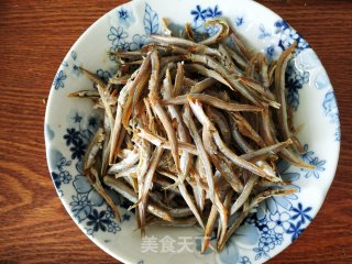 Spicy Fried Dried Fish recipe