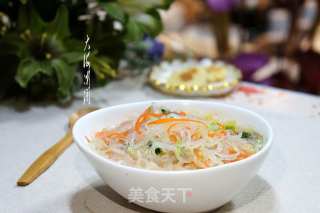 Radish Sticks Vermicelli Soup recipe