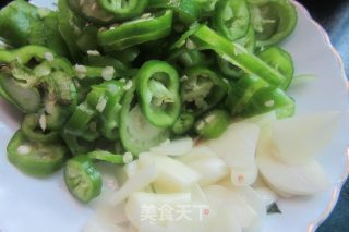 Stir-fried Smoked Duck Leg with Pickled Beans recipe