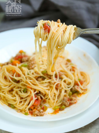 Spaghetti Can be Transformed into The Chef’s "bolognese Noodles" in Seconds