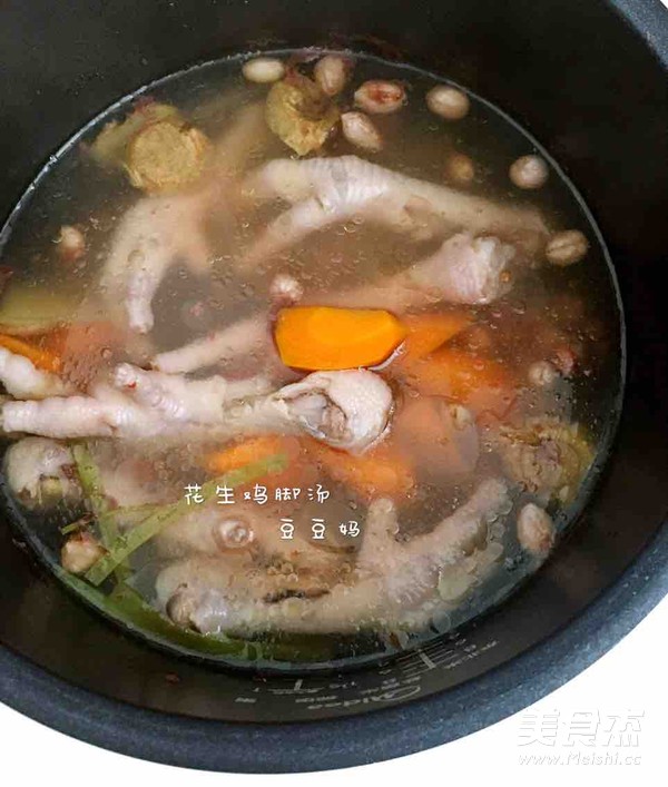 Peanut Chicken Feet Soup recipe