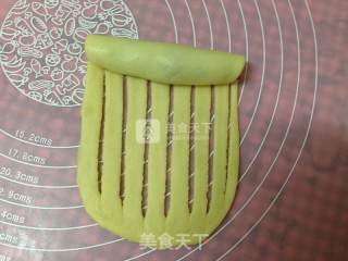 #aca烤明星大赛#caterpillar Bread recipe