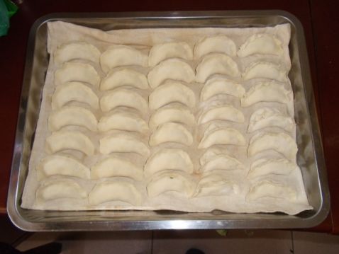 Dumplings Stuffed with Leek recipe