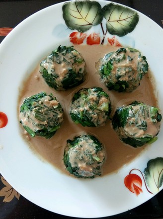 Garlic Spinach Dumpling with Tahini Sauce recipe