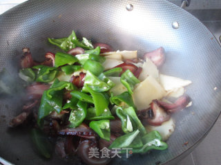 Fried Fresh Bamboo Shoots with Bacon recipe