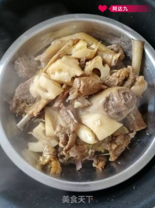 Braised Duck with Lotus Root recipe