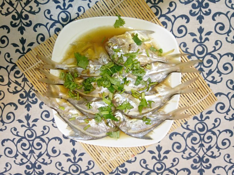 Steamed Pomfret recipe