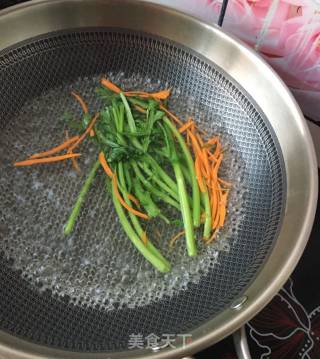 Abalone and Chrysanthemum Congee recipe