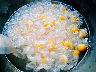 Fresh and Delicious-white Fungus Pumpkin Glutinous Rice Balls recipe