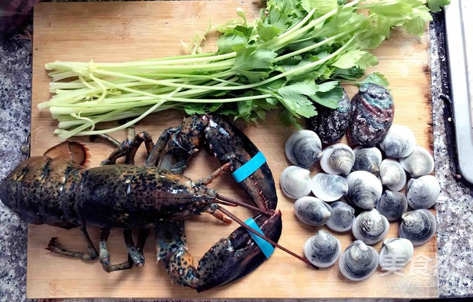 Boston Lobster Seafood Porridge recipe