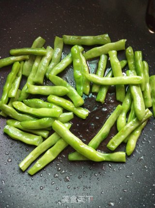 Stir-fried String Beans recipe