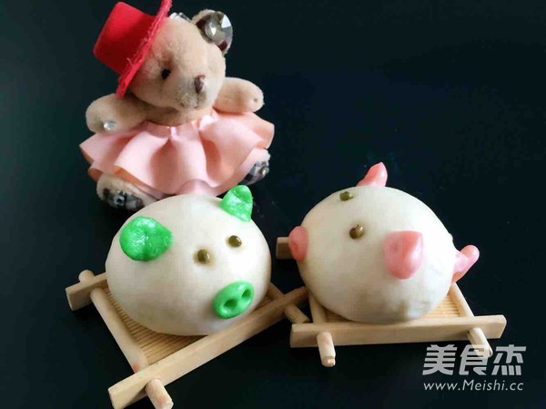 Piglet Buns recipe