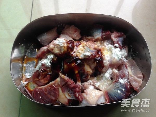 Steamed Chicken with Fresh Cordyceps recipe