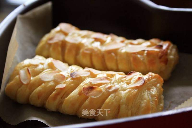 #the 4th Baking Contest and is Love to Eat Festival# Banana Pastry Pie recipe