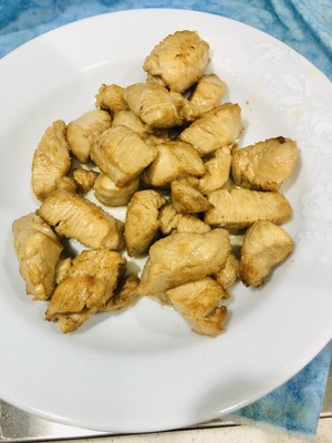 The Authentic Kung Pao (stuffed) Chicken Should Only Have Diced Chicken, Green Onion and Peanuts, and There Should Not be Any Vegetables. I Was Irritated by The Diced Kung Pao Chicken in The Kitchen. recipe